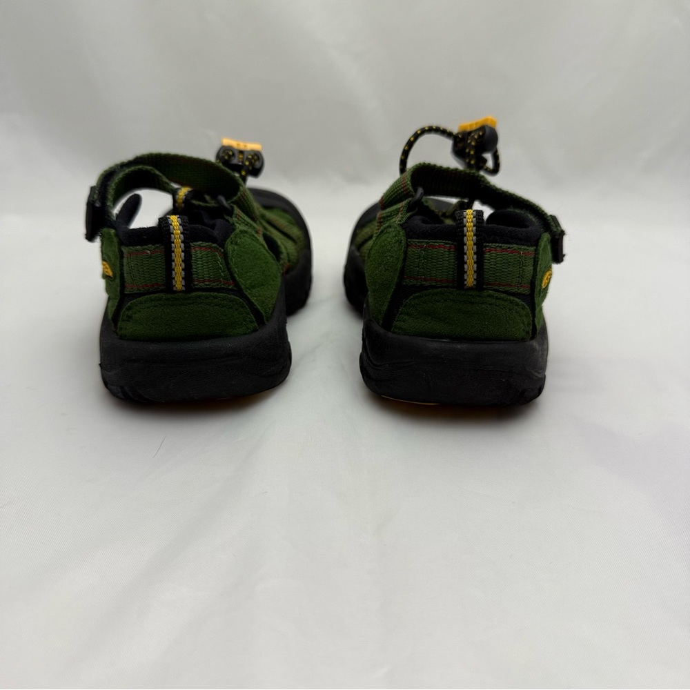 π Lot of 2 KEEN Toddler 8 Sandals Green & Navy Closed Toe Outdoor Water Shoes - Picture 5 of 16